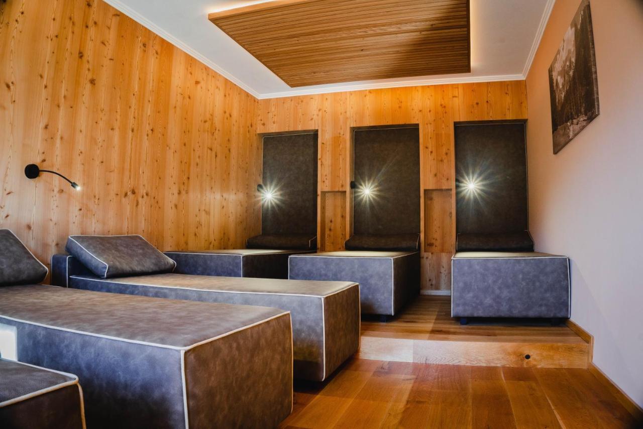 Dolomitenhotel Weisslahnbad Тирес Экстерьер фото